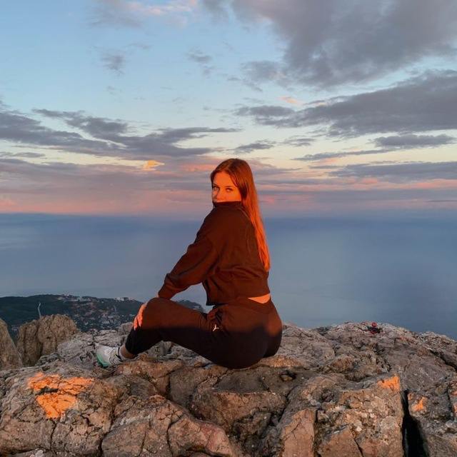 Петрова Алина Борисовна