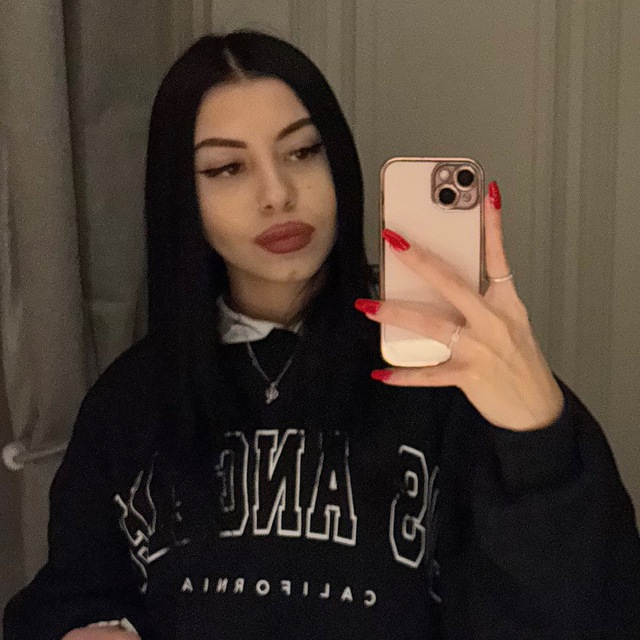 Абузарова Аделина Азаматовна